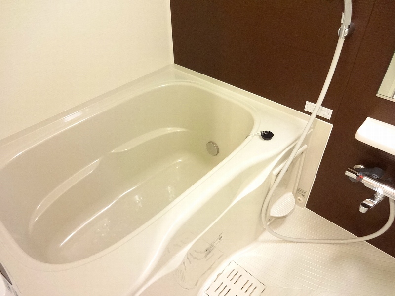 クリント　ブライアント 風呂画像