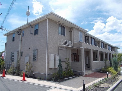 オーヴェスト１号館 外観