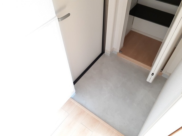 Ｍ．ＧＲＡＣＥ 玄関