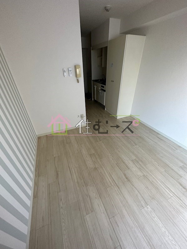 エムロード玉造 リビング