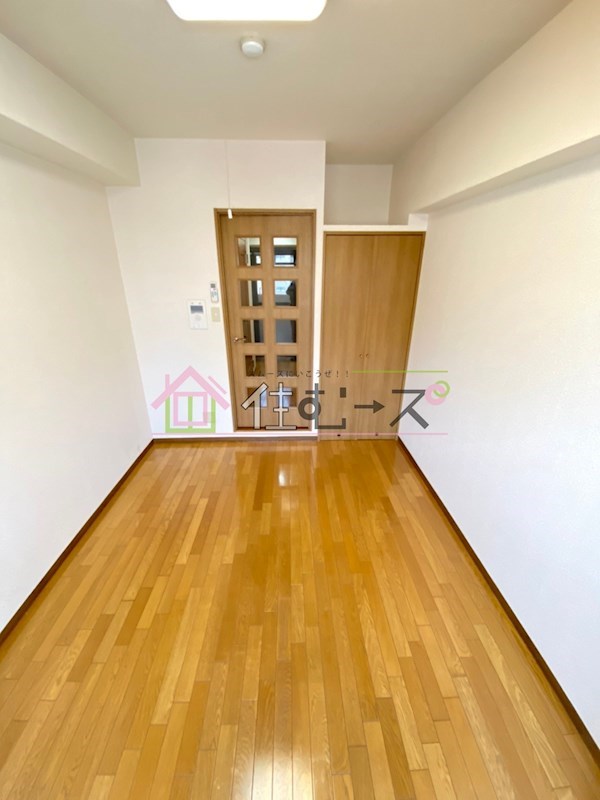 セレッソコート西心斎橋 リビング