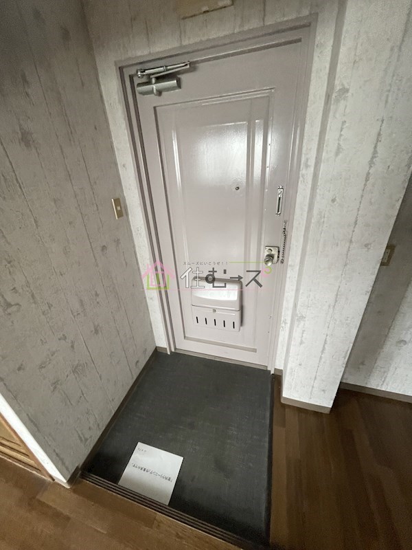 リバティ中津Ⅰ 玄関