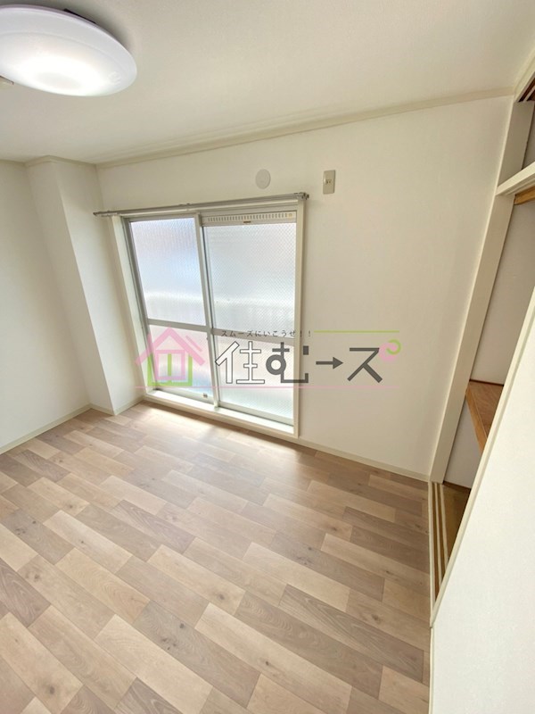 コーポイン長居A棟 ベッドルーム