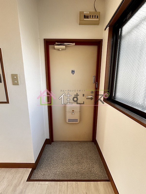 マンション・クロサキ 玄関