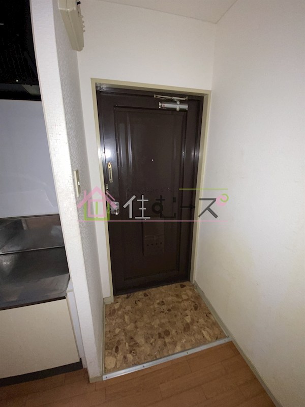 リアライズ四天王寺 玄関