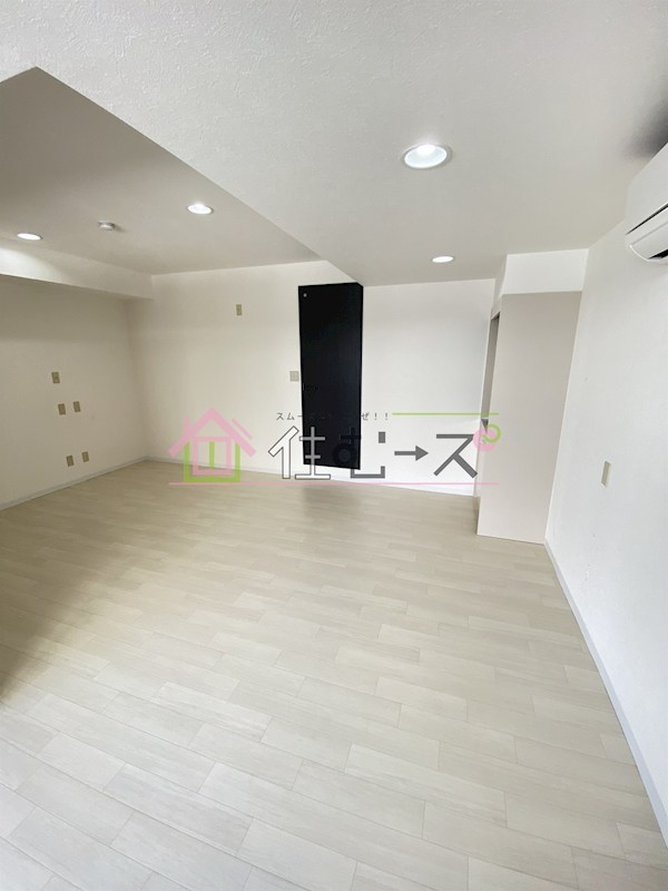 アヴァンセ天王寺 リビング