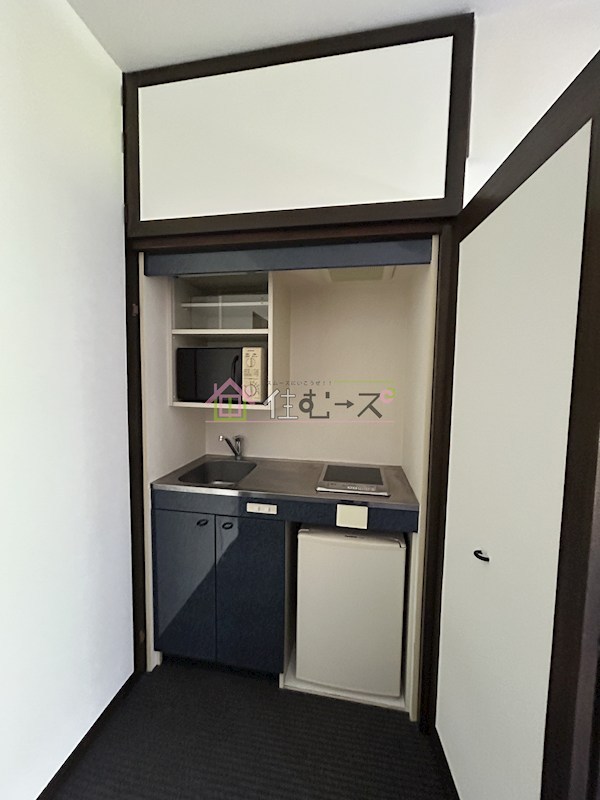 ミールズ新大阪 キッチン