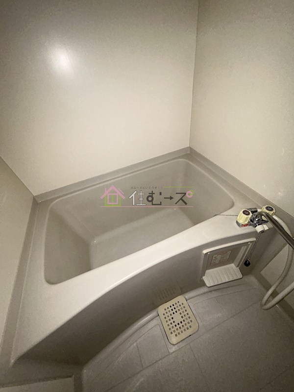 ミールズ新大阪 風呂画像