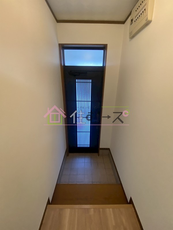 貸家　共立通1-4-25 玄関