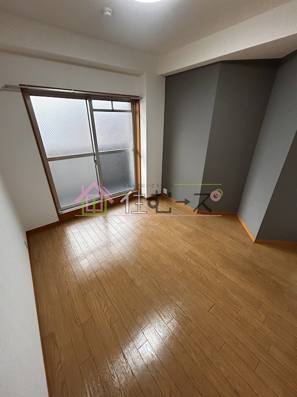 グリーンプラザ新梅田 ベッドルーム