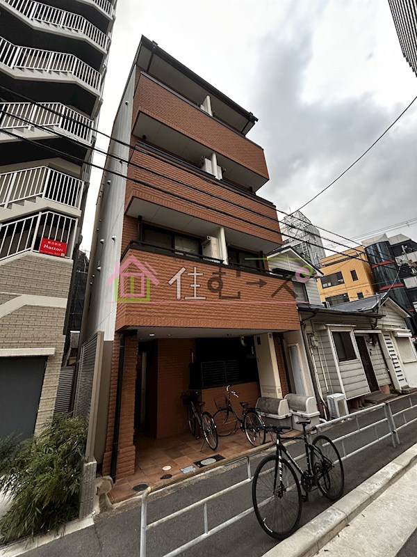 キオズ梅田ウエスト 外観