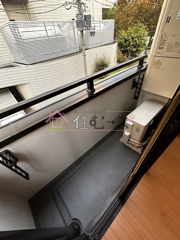 キオズ梅田ウエスト ベランダ