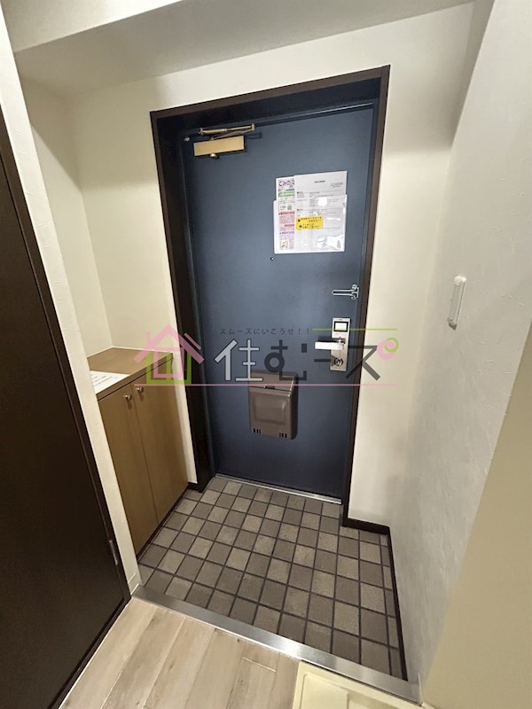 ローズコーポ西中島 玄関