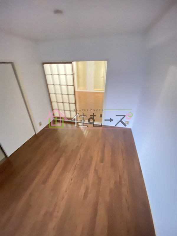 西田ハイツ リビング