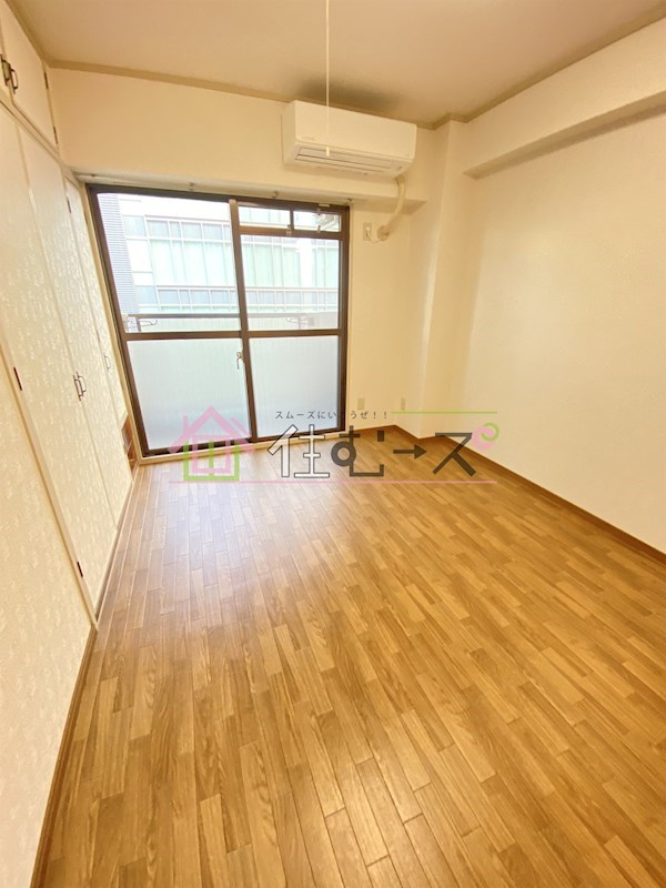 新大阪グランドハイツ北 ベッドルーム