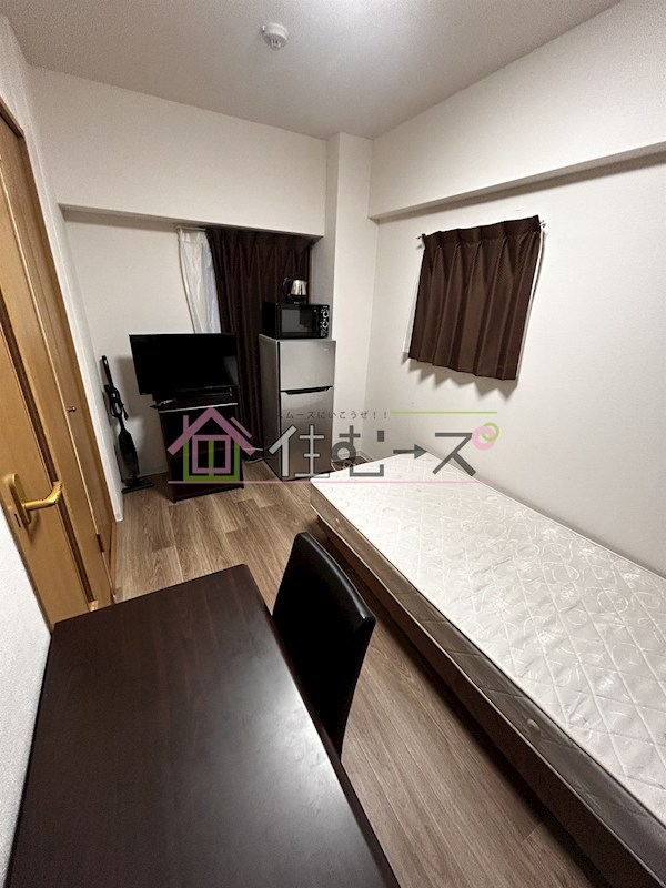 エステムコート梅田北 リビング