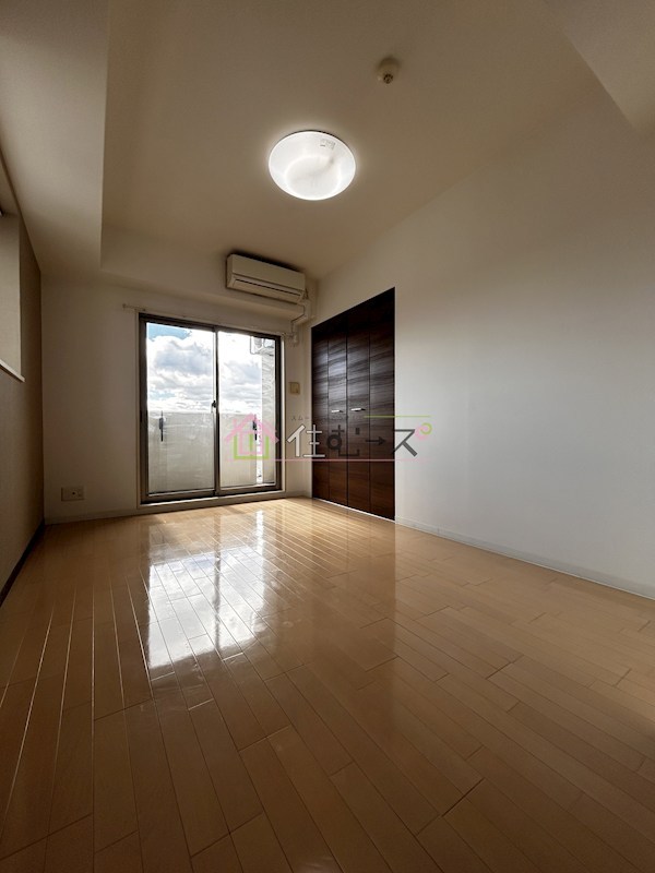 ラグゼ桜ノ宮 ベッドルーム