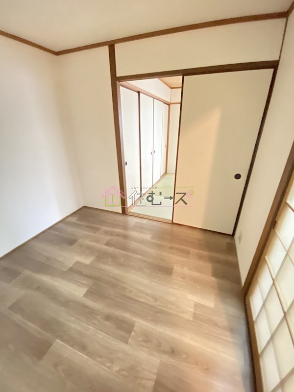 フロンティア放出 リビング