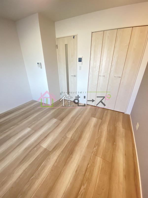 フジパレス今津中Ⅲ番館 リビング