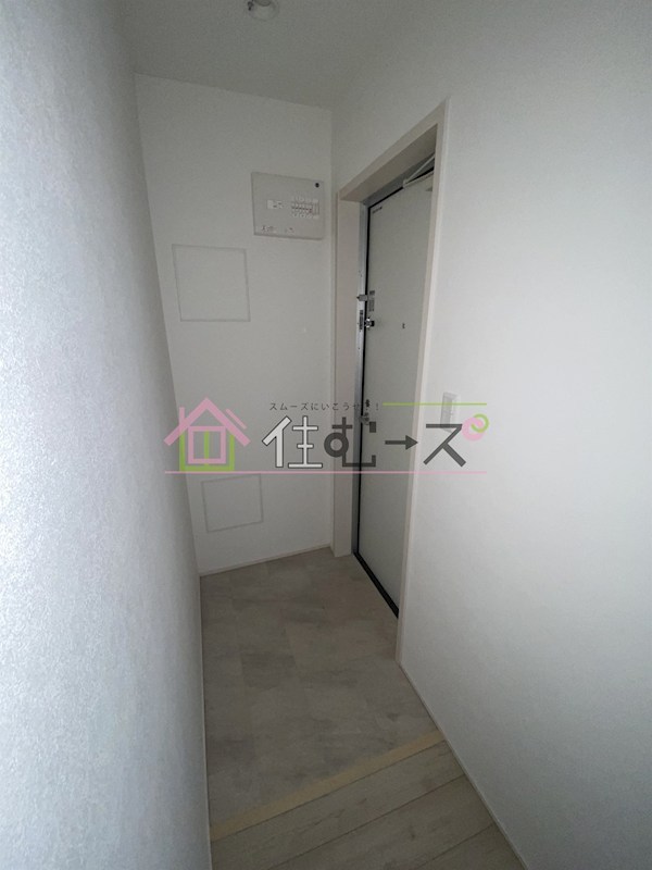 フジパレス今津中Ⅲ番館 玄関