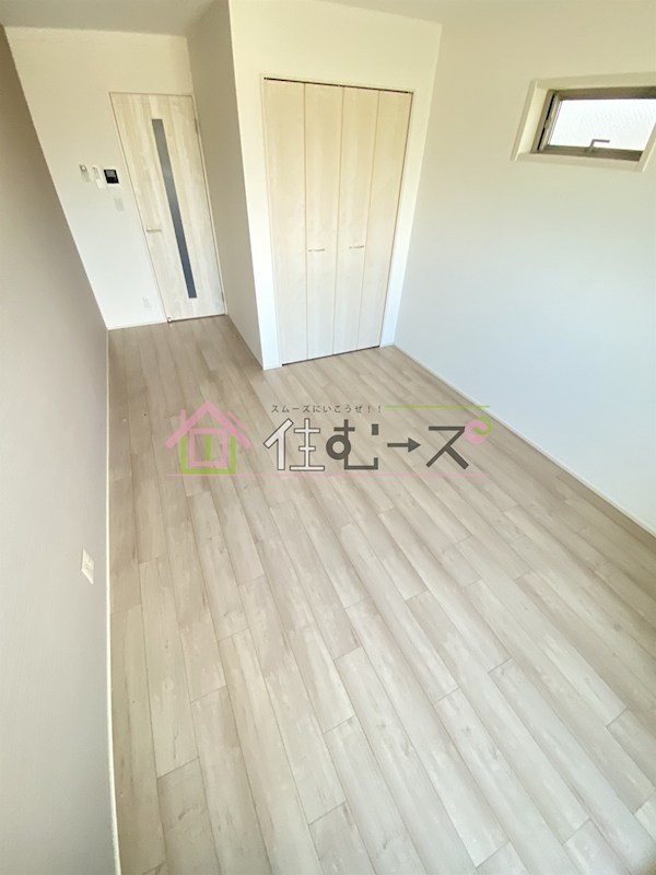 フジパレス今津中Ⅲ番館 リビング