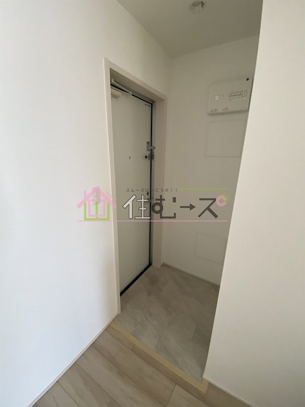 フジパレス今津中Ⅲ番館 玄関