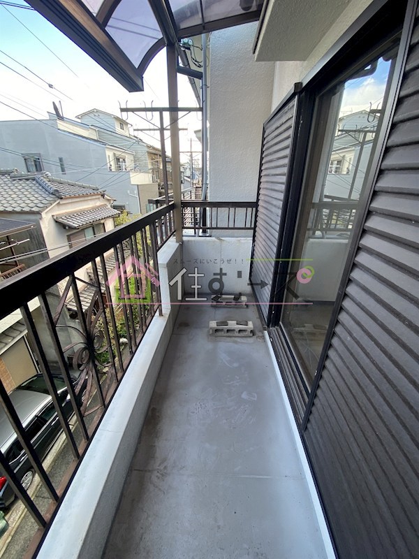 鶴見区安田３丁目貸家 ベランダ