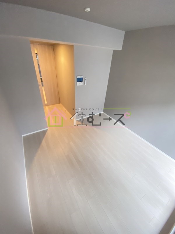 ファーストフィオーレ難波クレシア リビング