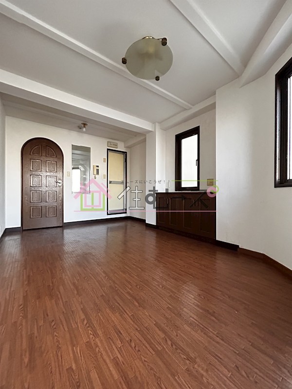 グロースハイツ東三国 リビング