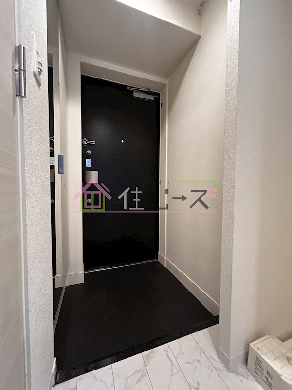 プレサンス難波クチュール  玄関