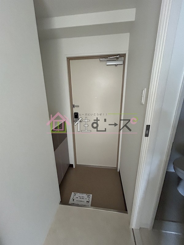 ルミエール杭全 玄関