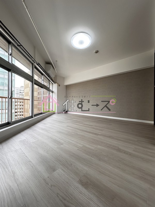 湊町ビル ベッドルーム