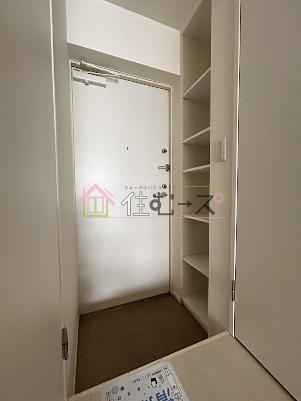 エスプレッソ難波Ⅱ 玄関