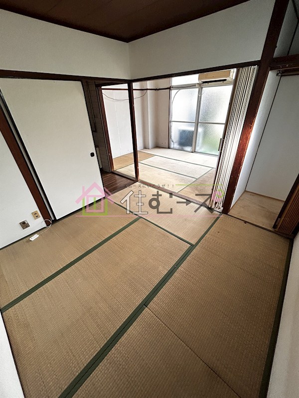 大協ビル ベッドルーム