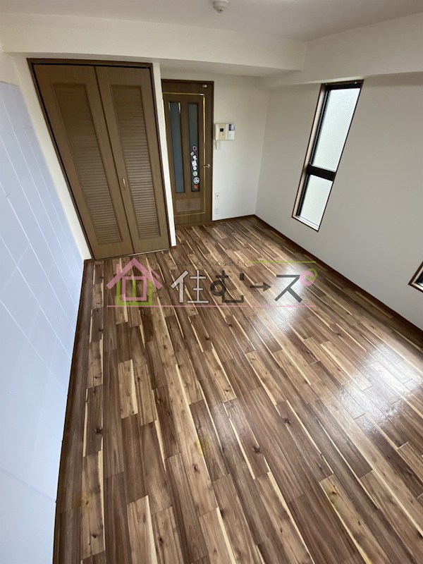 オーキッドコート西大橋 リビング