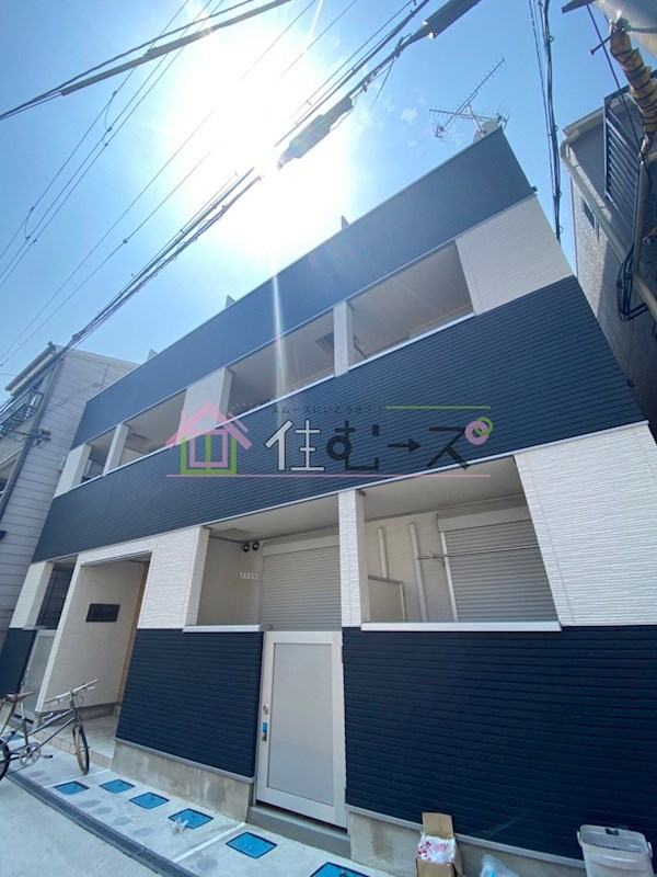 アドラブール 外観