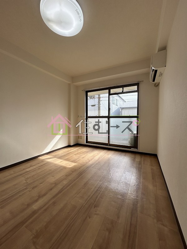 パンリーブル ベッドルーム