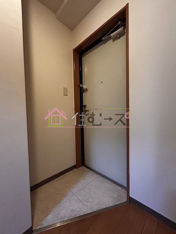 オズレジデンス花園 玄関