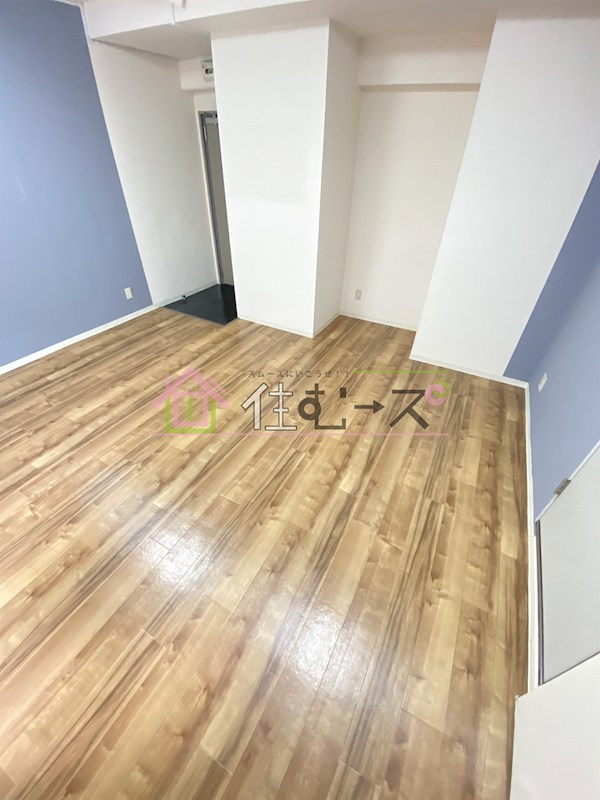 レパンガ西本町AP リビング