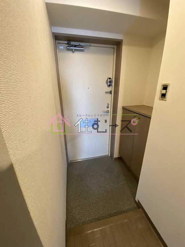 アクティ江之子島 玄関