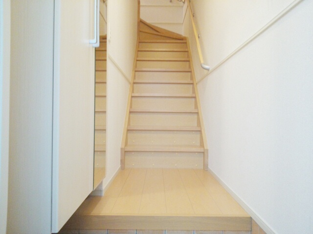 プラシード池田下町 玄関