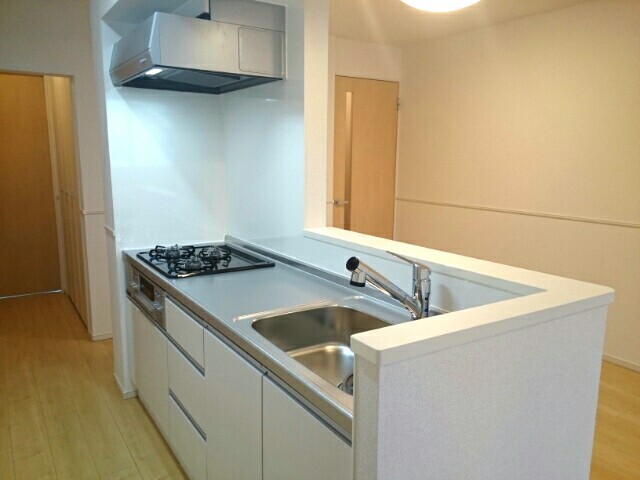 ケーズコート深井 キッチン