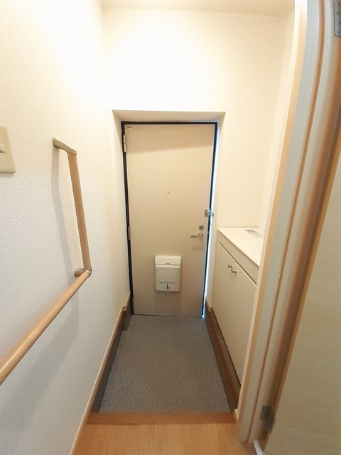 グランピアハイツ 玄関