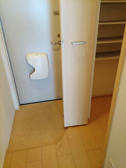 ブルムコート 玄関