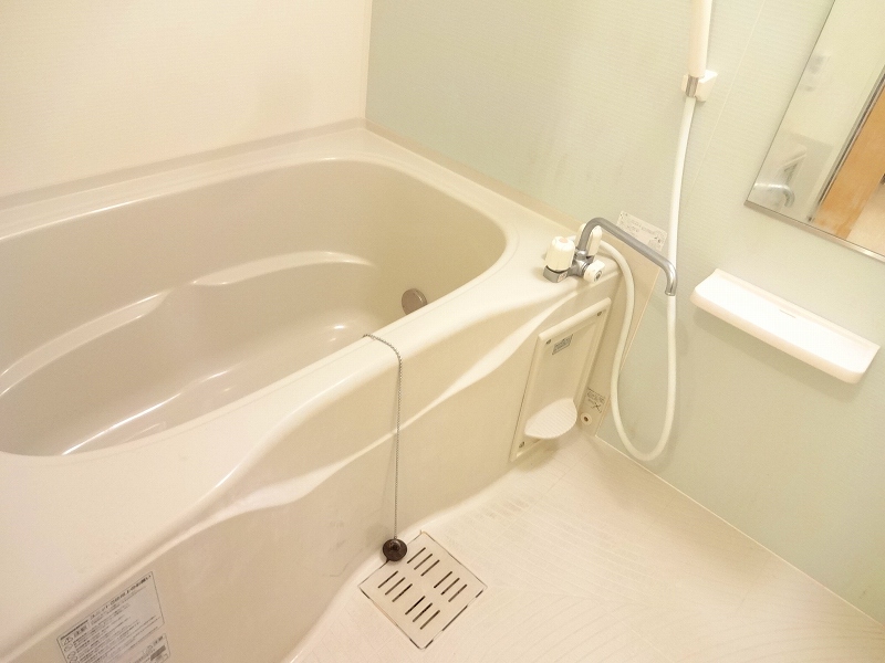 アルンドー・インディカ 風呂画像