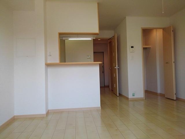 メゾン　アウローラ リビング