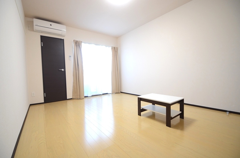 クレイノコンフォーティア　ＳＲ リビング