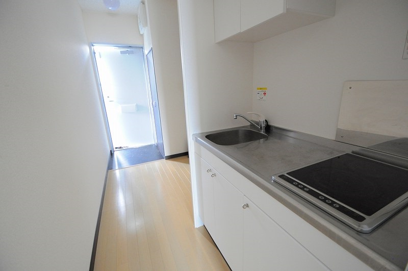 レオネクストオワゾー キッチン