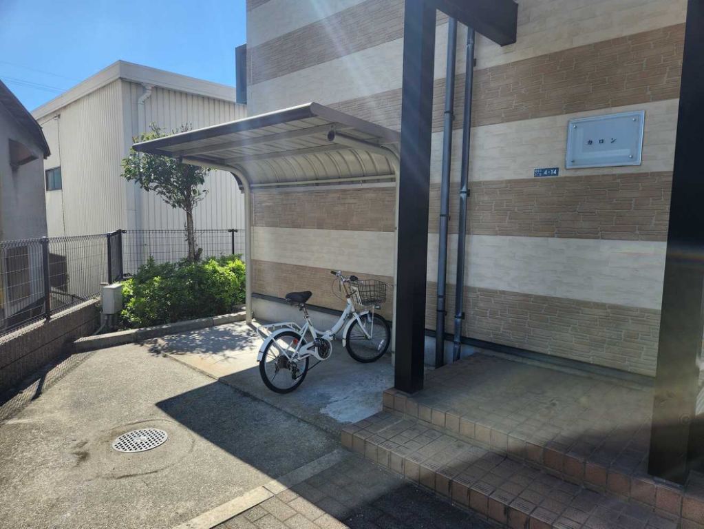 レオパレスカロン その他5