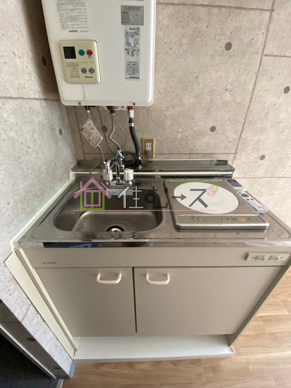 グリシーヌ弁天町 キッチン